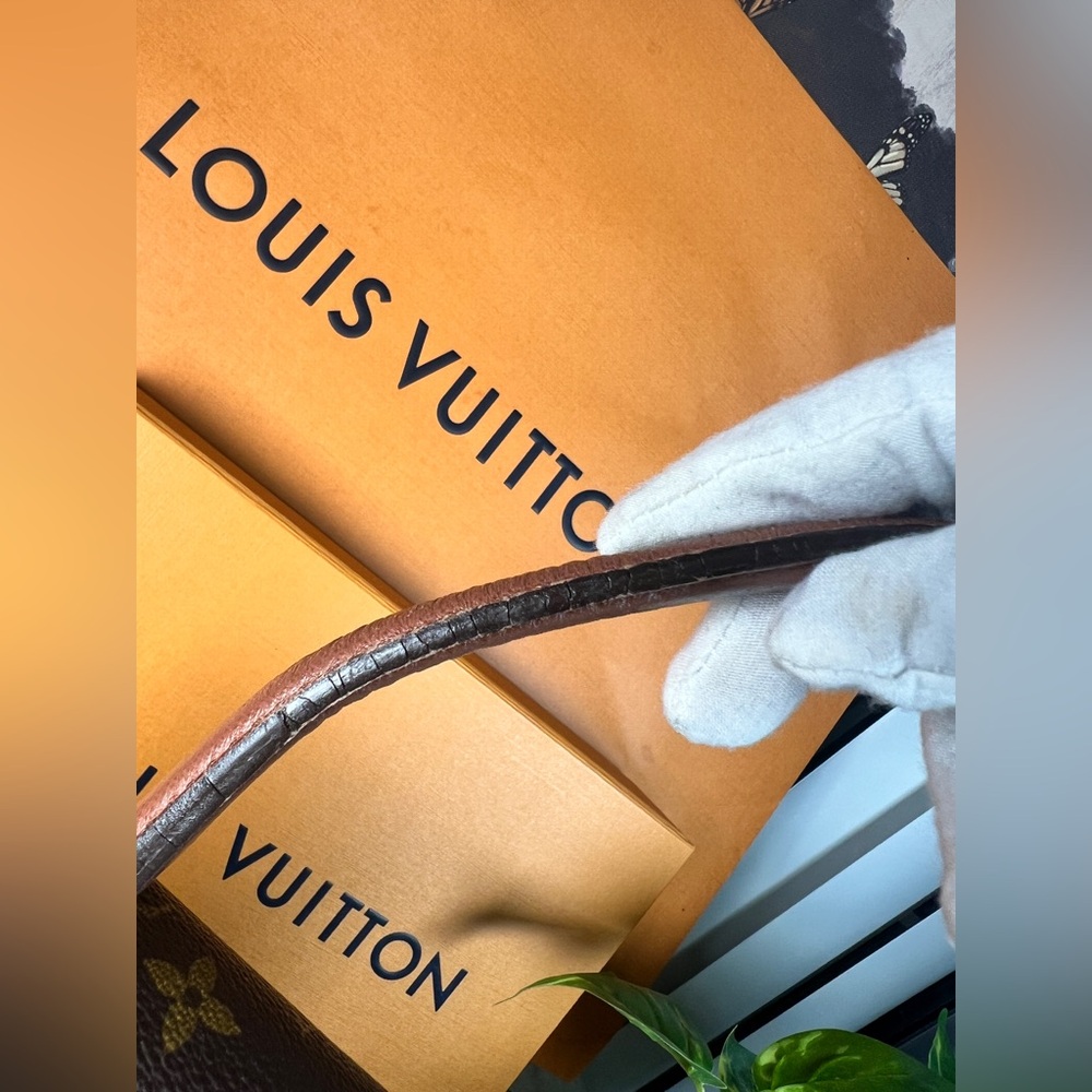 LOUIS VUITTON Monogram Malesherbes Hand Bag - Picture 15 of 17